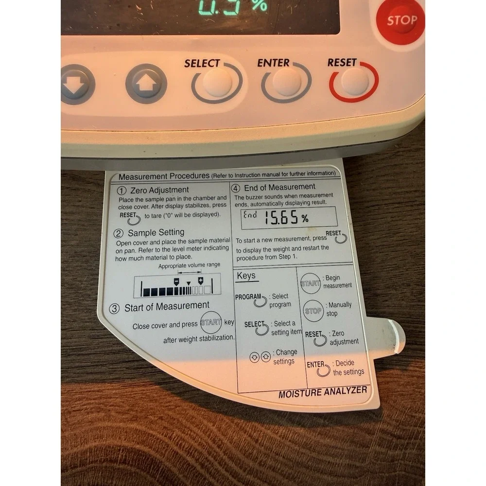 A&D, ML-50 Moisture Analyzer, 51 g x 0.005 g (0.1% moisture content)